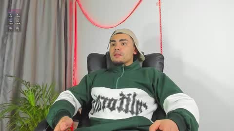 K A L I online show from November 29, 8:39 am