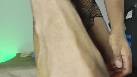 KALUANA URBANO online show from March 25, 2:39 am