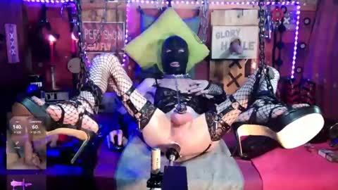 Snapshot of kamafly4you chatting on March 8, 6:47 pm kamafly online show from March 8, 6:47 pm