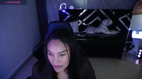 Kamala. Live 2100 - 600 online show from October 1, 3:45 am