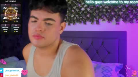 Snapshot of kami_22 chatting on February 9, 11:03 am camilo independent model online show from February 9, 11:03 am