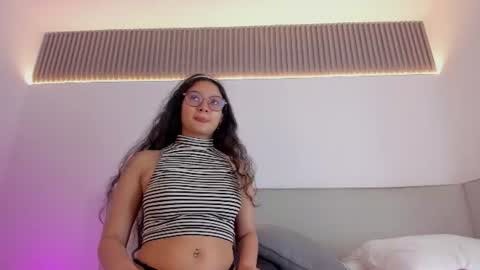 Snapshot of kami_kaze_ chatting on July 10, 8:11 pm KamiKaze online show from July 10, 8:11 pm