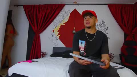 Kamie  Sebas Dolce online show from December 16, 12:10 pm