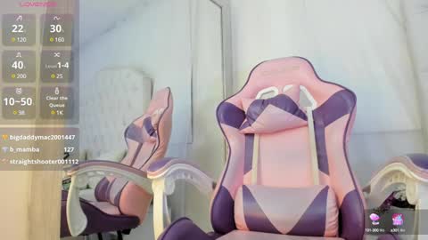    online show from December 27, 3:15 pm