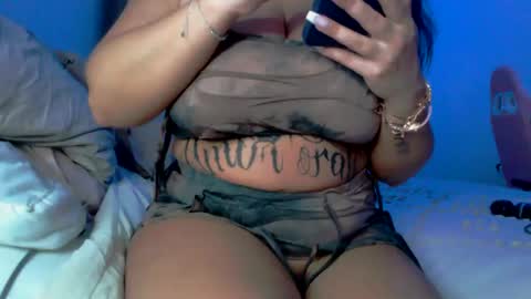 Snapshot of kamila_french chatting on March 8, 9:08 pm Kamila online show from March 8, 9:08 pm