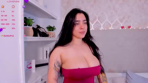 Kamila Betancourt online show from November 8, 11:54 am