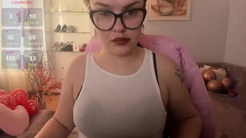 Camila online show from March 26, 5:35 am