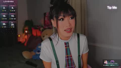 kamilee__xo online show from October 9, 6:39 pm