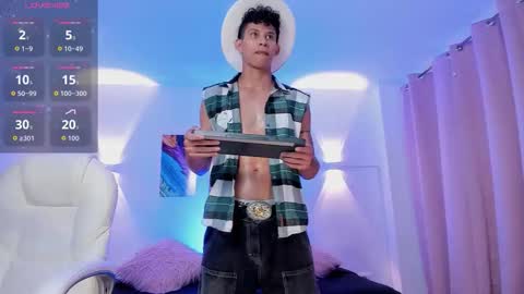 Kami online show from February 27, 10:10 pm