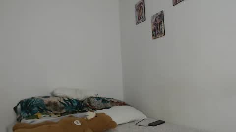 kammy   y   camila online show from February 24, 11:36 pm