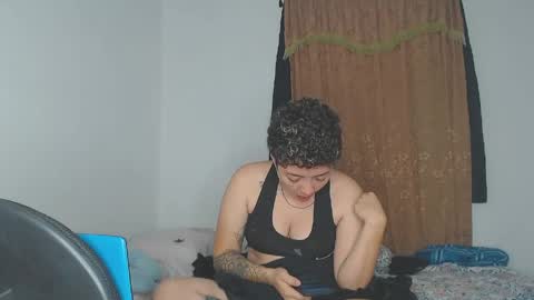 kammy   y   camila online show from May 30, 9:06 am