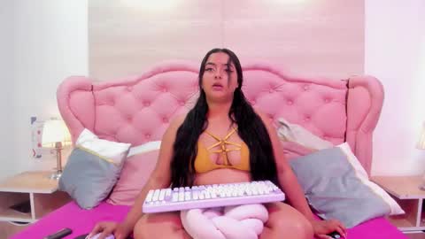 Snapshot of kamylabm chatting on March 2, 10:16 pm kamylabm online show from March 2, 10:16 pm