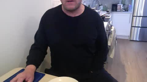 Cam with Me Vixens DM me online show from April 8, 1:55 pm