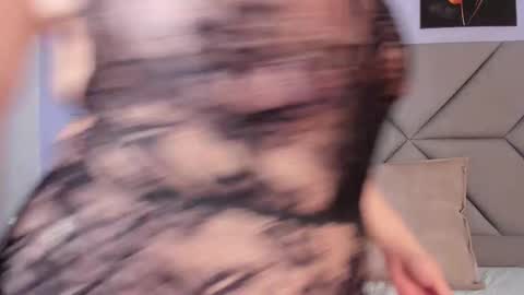 kandyfrees online show from October 5, 12:25 pm