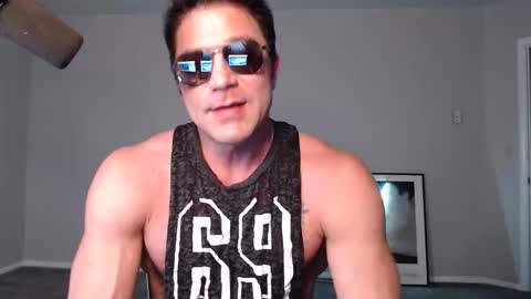 Snapshot of kanedrexler chatting on May 24, 2:38 am Kane online show from May 24, 2:38 am