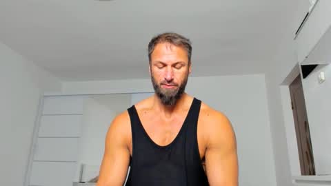 Kane OF strongkane online show from February 5, 4:14 pm