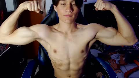 Snapshot of kanekixxxhot chatting on March 7, 11:05 pm andres online show from March 7, 11:05 pm
