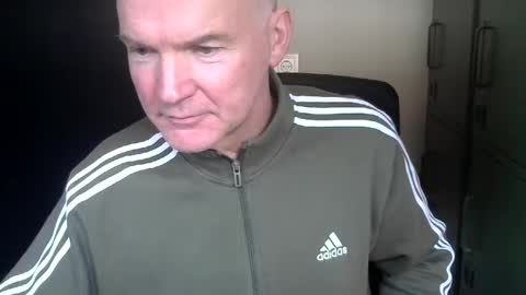 Robbie online show from December 23, 12:08 pm