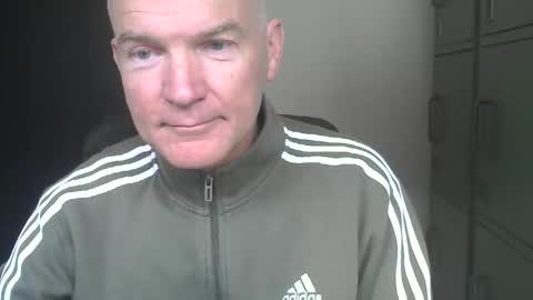 Robbie online show from March 28, 6:46 am