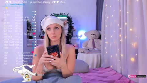 Julia online show from December 17, 10:43 pm