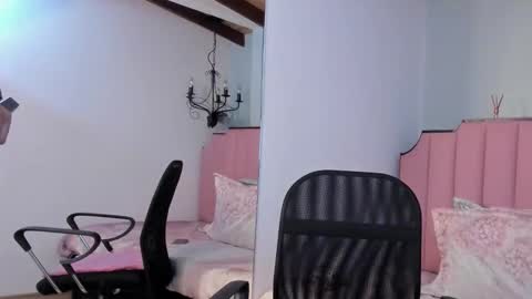 Karen online show from October 15, 11:54 am