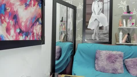 Snapshot of karenbis chatting on February 28, 9:38 pm Karen online show from February 28, 9:38 pm