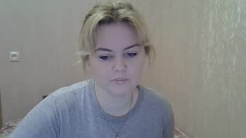 karennelsonx online show from January 23, 11:26 am