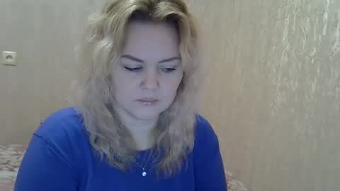 karennelsonx online show from January 30, 1:21 pm