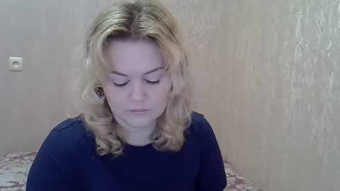 karennelsonx online show from February 17, 11:23 am