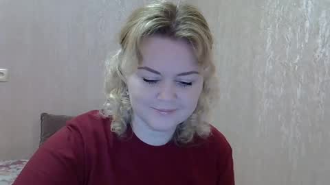 karennelsonx online show from February 27, 7:34 am