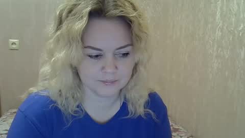 karennelsonx online show from March 1, 4:22 pm