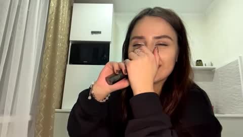 kareystutsman online show from December 22, 7:44 pm