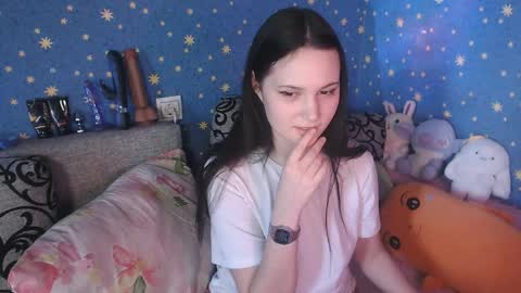 Snapshot of karicherry chatting on April 2, 9:29 am karicherry online show from April 2, 9:29 am