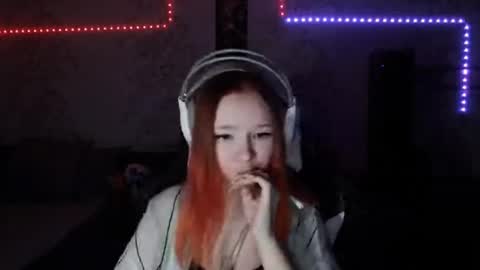 Snapshot of karicynthia chatting on September 9, 4:39 pm Lisa Backler online show from September 9, 4:39 pm