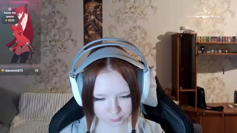 Snapshot of karicynthia chatting on October 6, 4:26 pm Lisa Backler online show from October 6, 4:26 pm