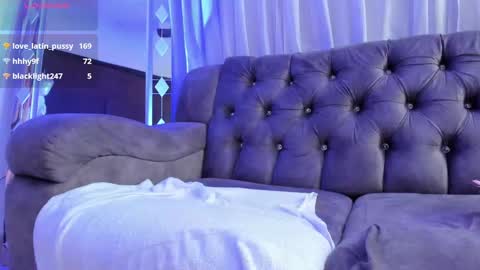 Snapshot of kariitto___ds chatting on March 4, 6:37 am kariitto___ds online show from March 4, 6:37 am