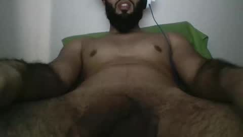 Snapshot of karim69tkt chatting on April 17, 2:09 pm karim69tkt online show from April 17, 2:09 pm