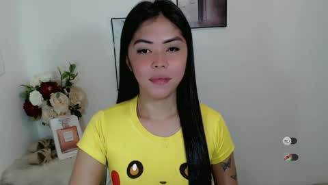 Snapshot of karina_fuckdoll chatting on February 25, 10:47 am I AM BELLE online show from February 25, 10:47 am