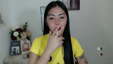 Snapshot of karina_fuckdoll chatting on March 2, 11:06 am I AM BELLE online show from March 2, 11:06 am