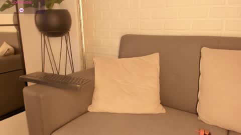 Kari online show from February 20, 6:39 am