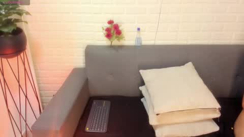 Kari online show from September 28, 11:37 am