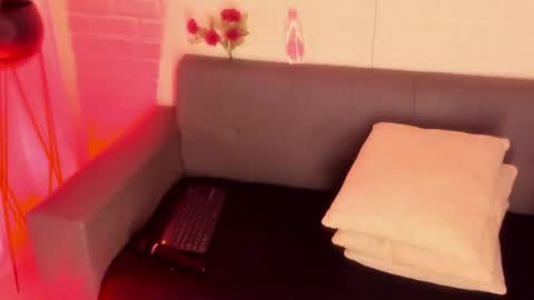 Kari online show from November 28, 11:24 am