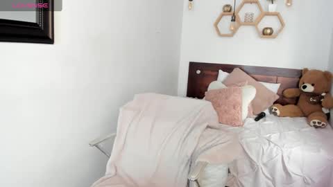 Karina online show from February 7, 6:24 pm