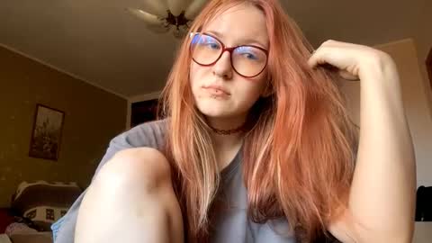 Snapshot of karinamuccia chatting on February 18, 8:21 am Karina online show from February 18, 8:21 am