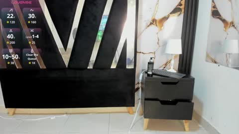 KarinaSimonz online show from December 18, 9:21 pm