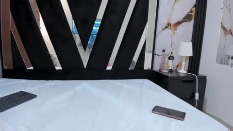 KarinaSimonz online show from February 22, 9:24 pm