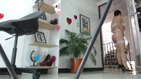 Karin online show from February 15, 2:11 pm