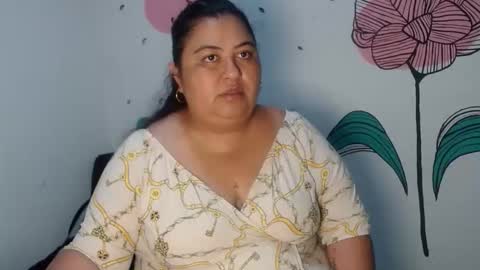 karissa online show from January 16, 9:35 am