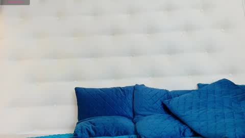 Snapshot of karissia_ chatting on March 27, 8:26 am KARISSIA online show from March 27, 8:26 am