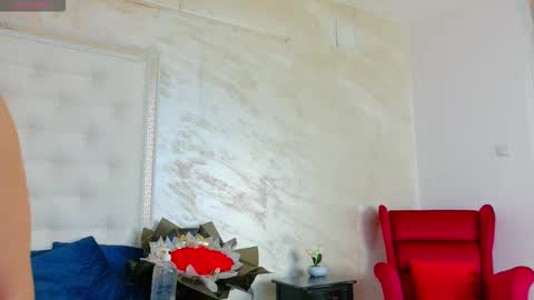 Snapshot of karissia_ chatting on March 28, 5:18 am KARISSIA online show from March 28, 5:18 am